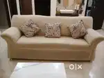 Good condition sofa set 5 seater
