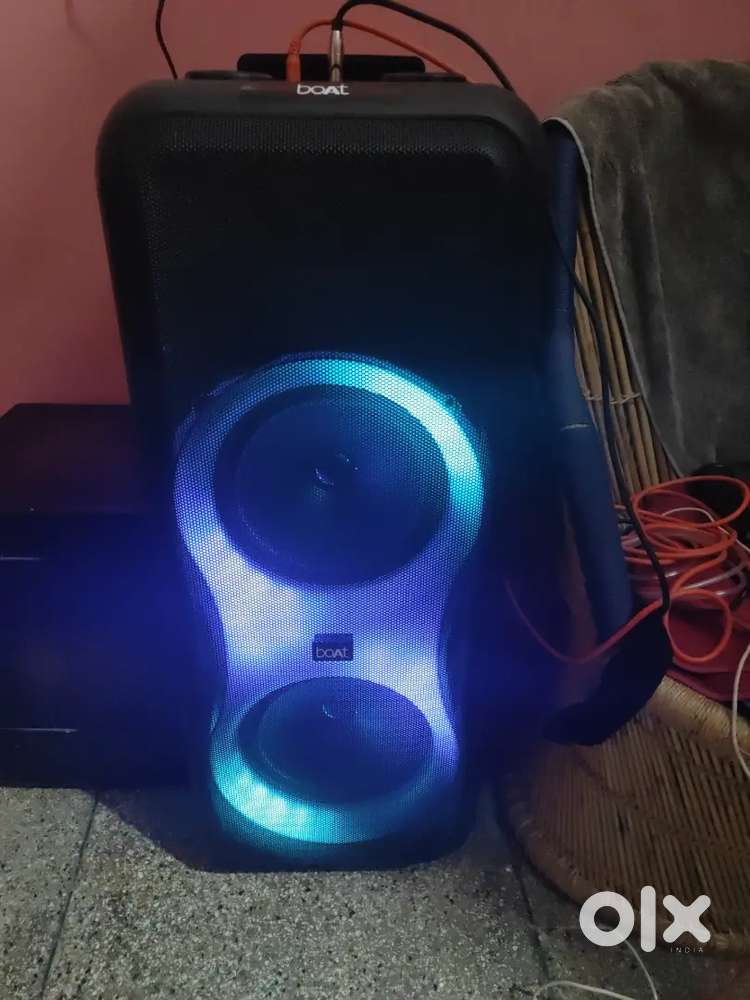 Boat party box 600