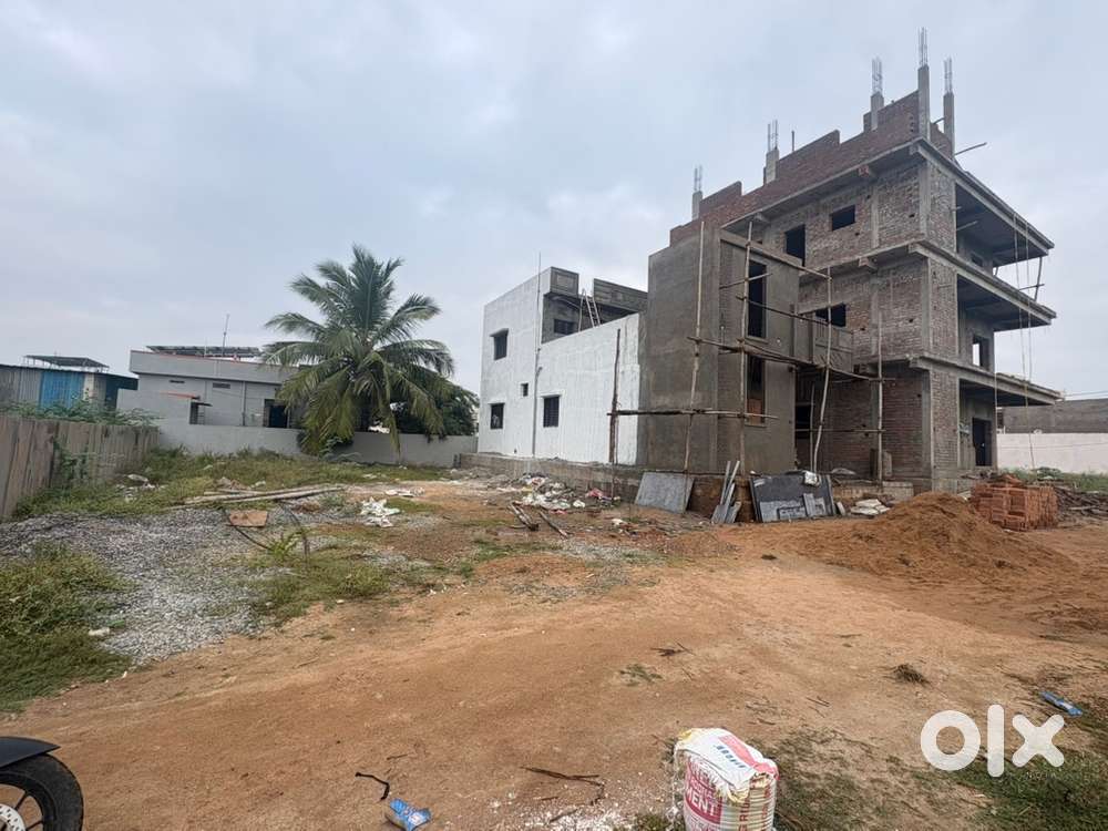 Plot for sale in Goothy Road