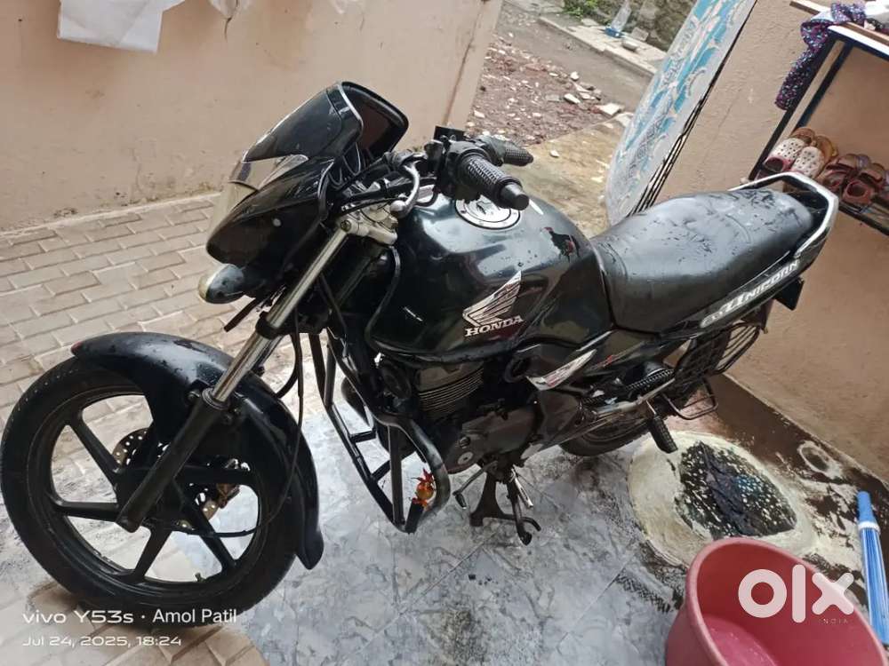 * Honda unicorn