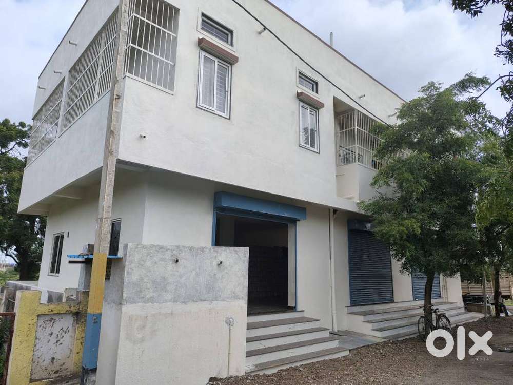 New building - ground floor- complex for rent to office, shops,