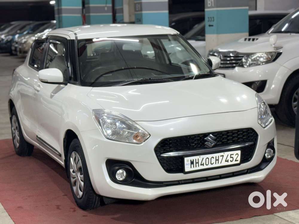 Maruti Suzuki Swift VXi + Manual, 2022, Petrol