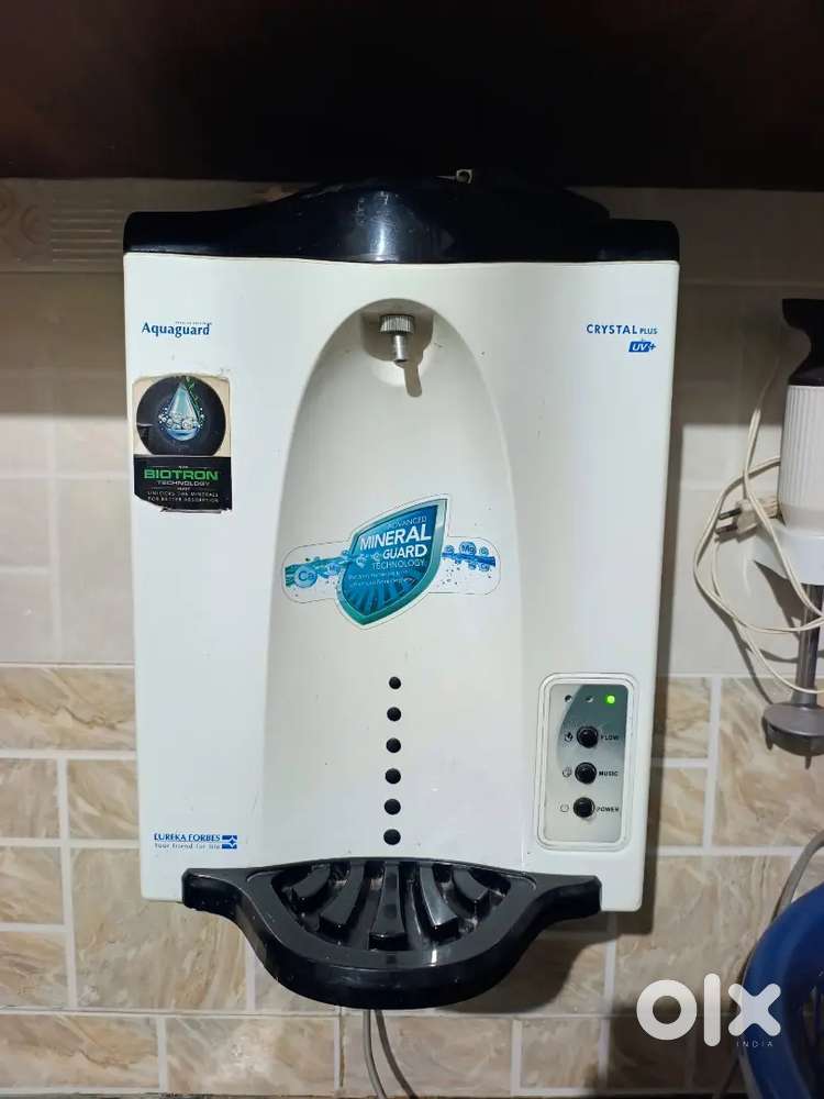 Aquaguard crystal plus uv+