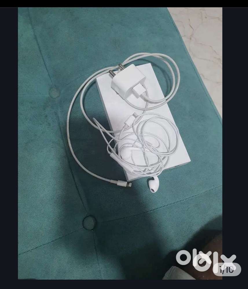 I phone 8 with all in box accessories