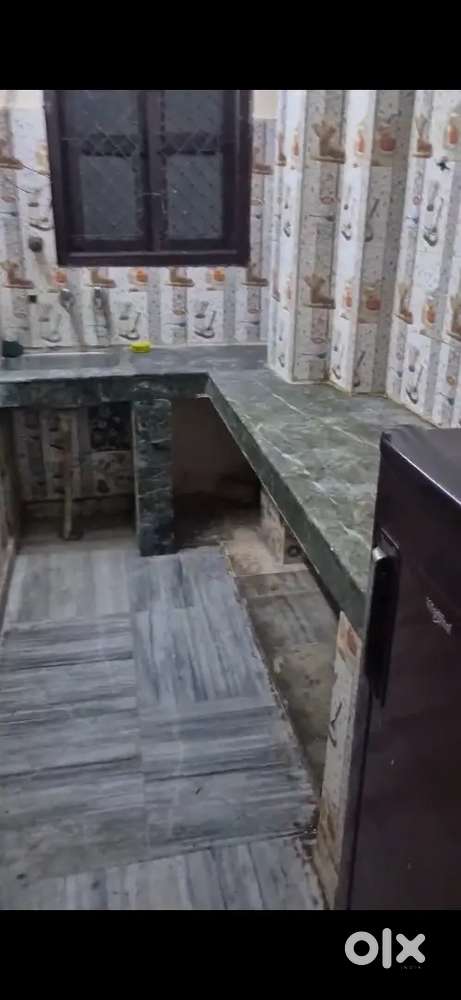 2bhk semi furnished ac balcony attached washrom