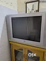 SAMSUNG 29 INCHES FLAT SCREEN TV