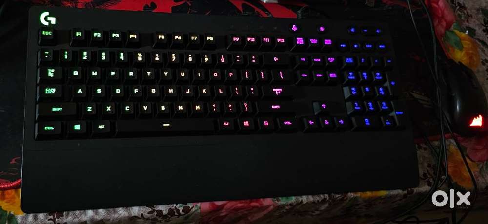 WIRED RGB GAMING KEYBOARD & MOUSE