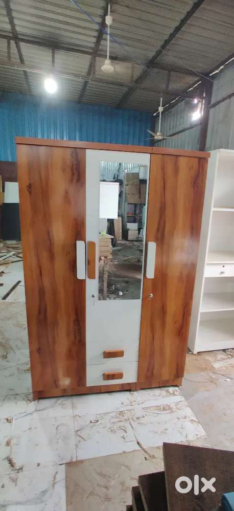 New beautiful colour combination 3door wardrobe