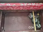 Single Queen Bed