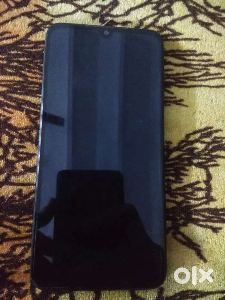 Excellent working condition, smooth touchscreen, best battery backup