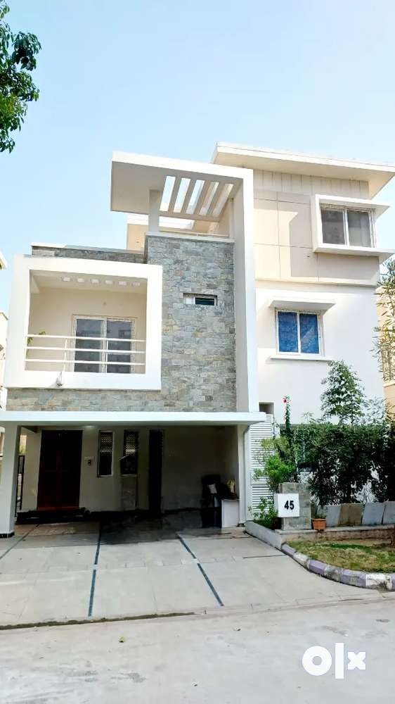 4bhk Gated community Villa for Rent