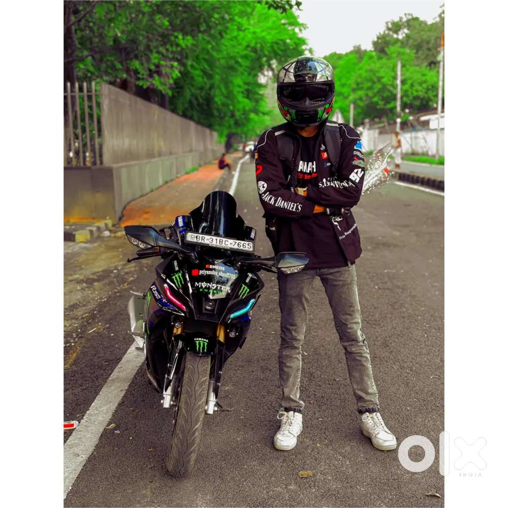 YAMAHA R15 V4 BRAND NEW BIKE