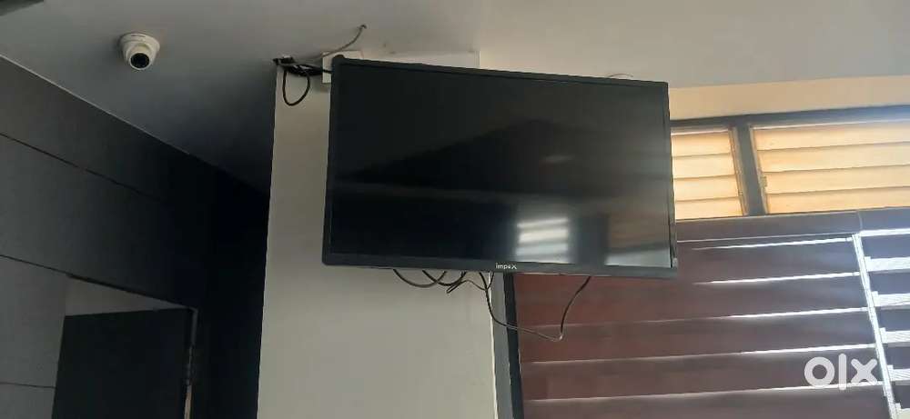 Impex 32 inch TV