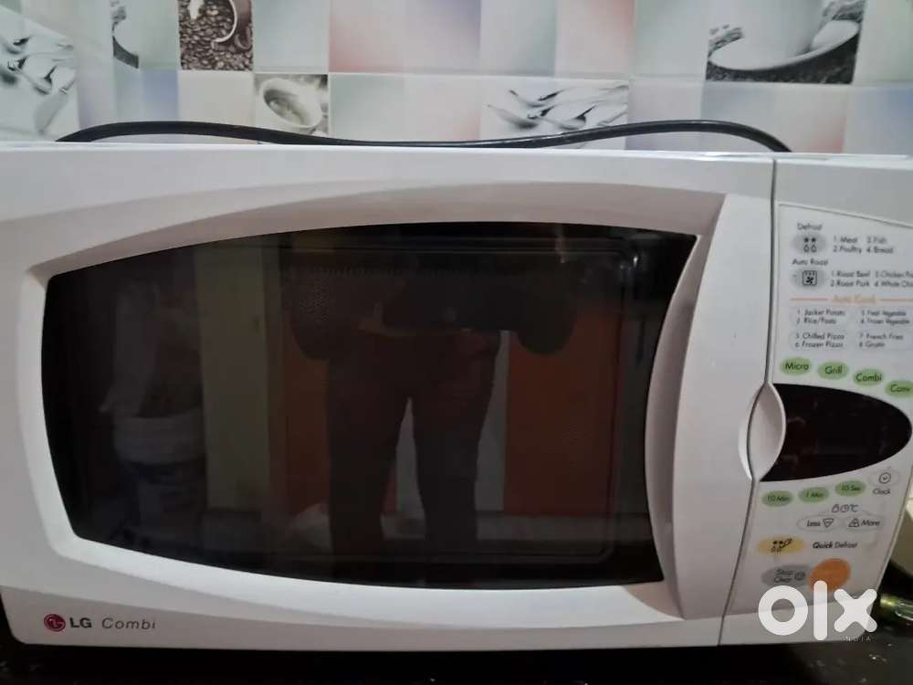 Microwave Oven