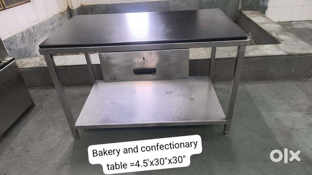 Bakery appliances/solutions confectionery table