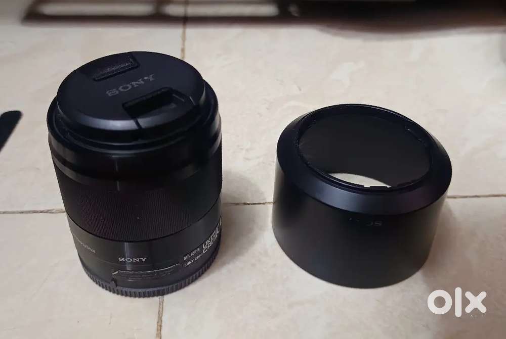 Sony E-Mount 1.8/50 mm Prime lens, Very Good Condition.