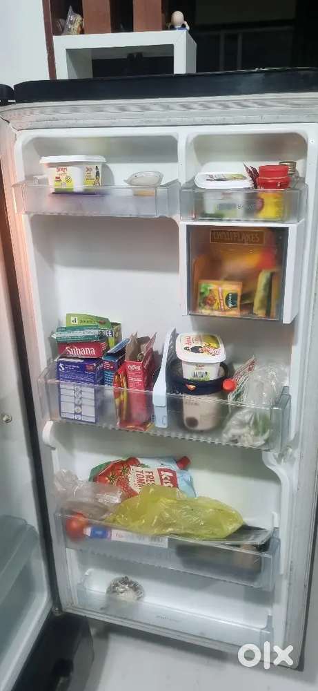 LG Single Door 200 Ltr Refrigerator for sell