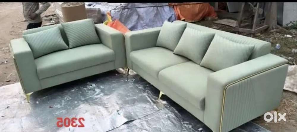LUXURY 3+2 SEATER SOFA SET WITH PILLOW AVAILABLE AT ZAM ZAM FURNITURE