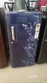 High quality less used fridge AVAILABLEn