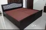 5/6.5 Qeen size with storage cot affordable Pirce
