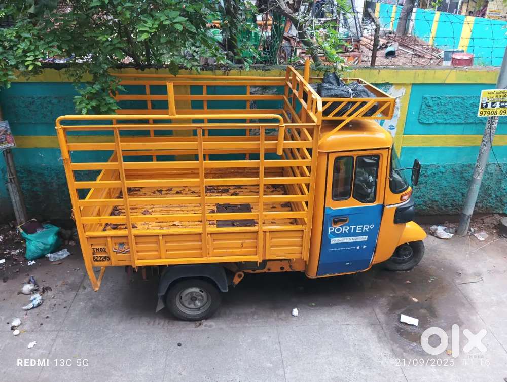 Wanted auto driver for porter'