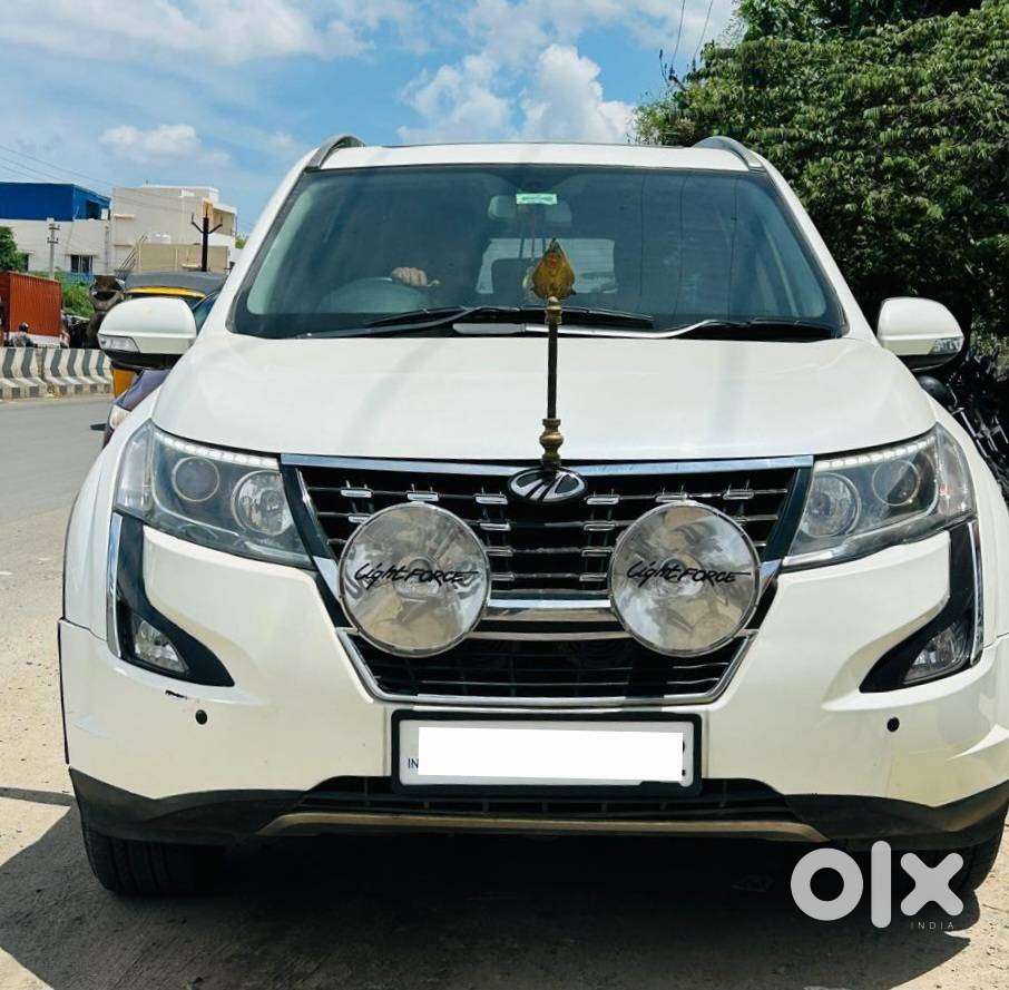 Mahindra XUV500 W11 AT, 2019, Diesel