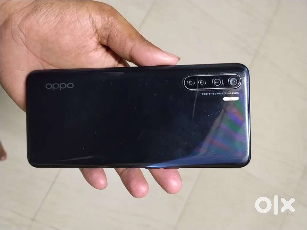 Oppo f15 4g