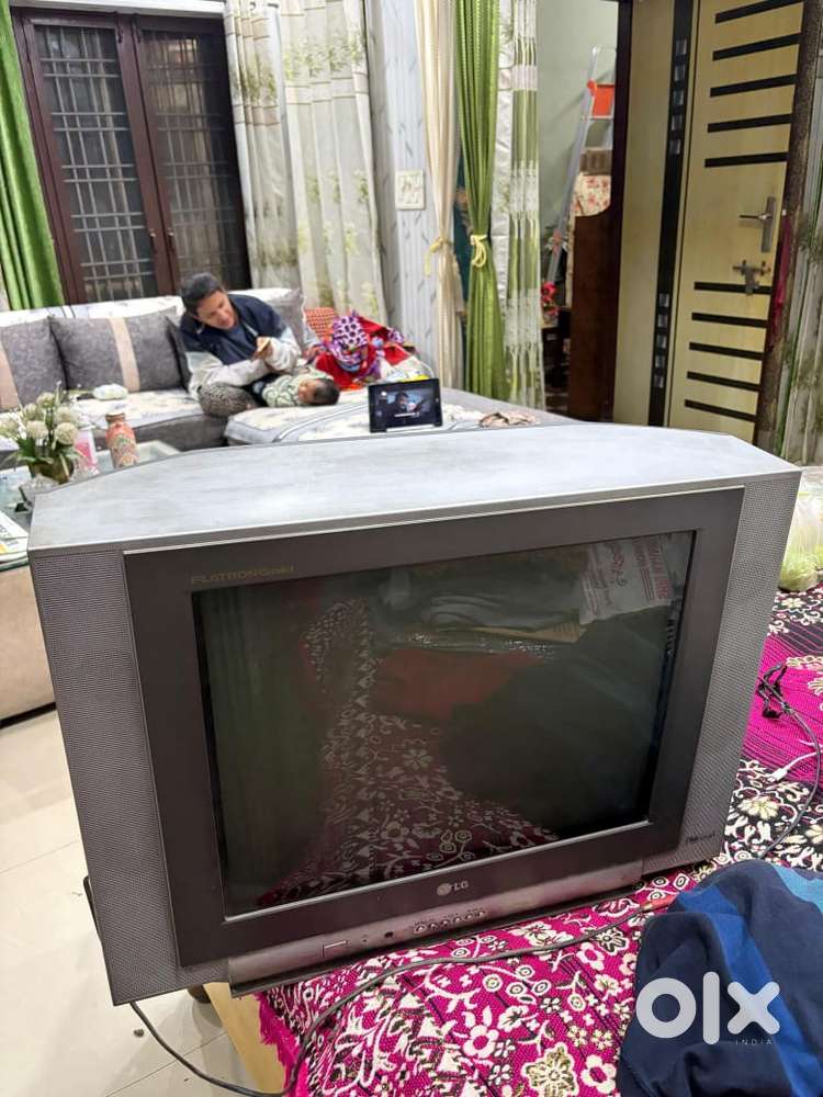 TV With Trolly, Stabilizer