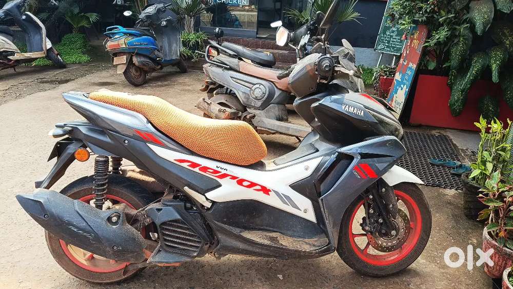 Yamaha Aerox 155. Brand new from 1st owner.