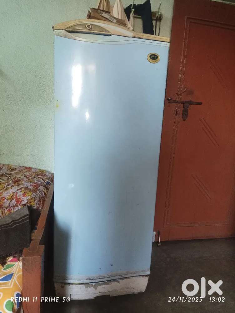 Godrej pentacool old fridge