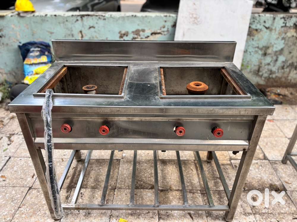 Gas burner for commercial