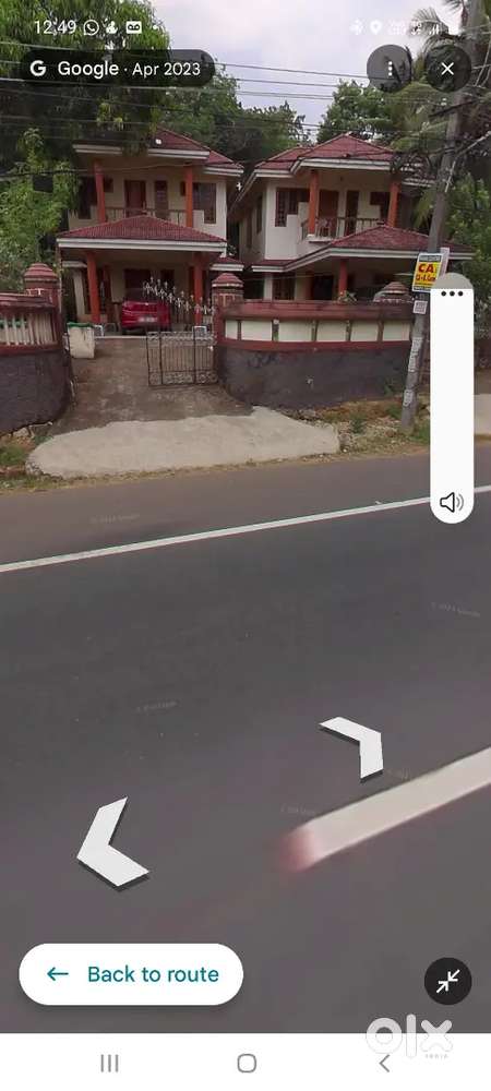 MC road facing prime commercial property