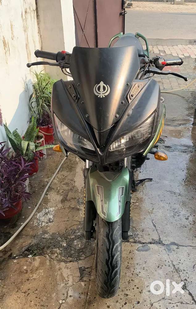 Yamaha Fazer 2014 model