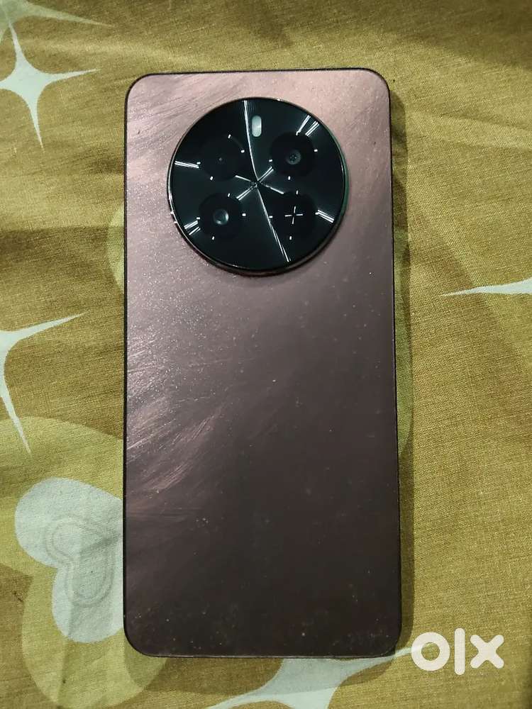 I want to sell my Real me P1 mobile in very new condition