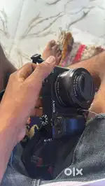 Sony A6400 With Kit Lens
