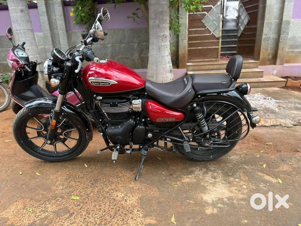 Royal Enfield meteor 350 just 11 months old