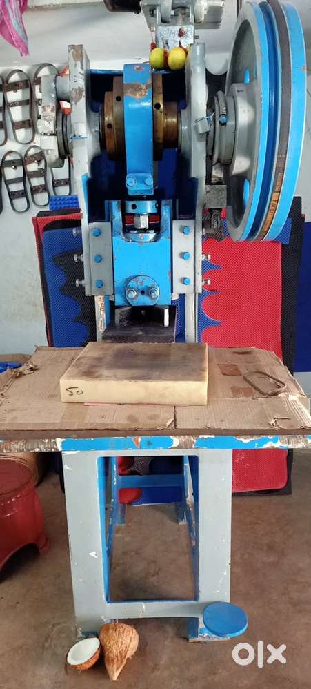 Hawai Slippers making machine