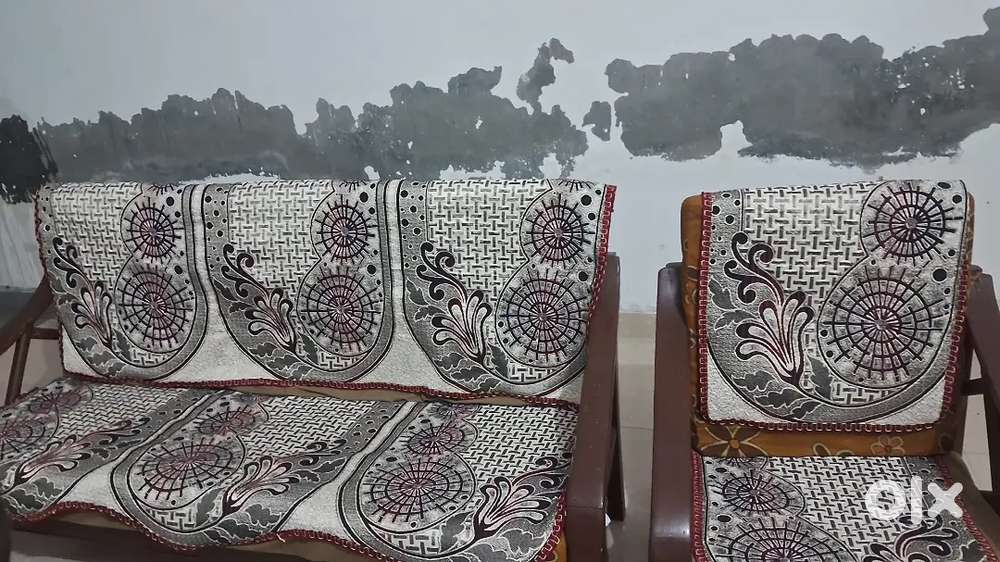 Sofa condition  is best