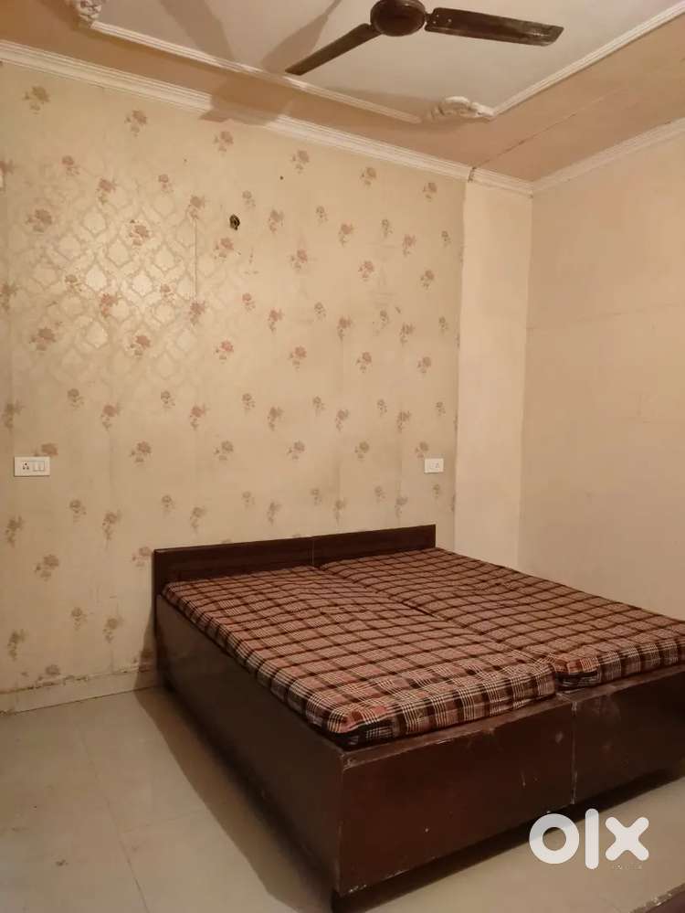 2 bhk independent flat available for rent at randhawa road kharar
