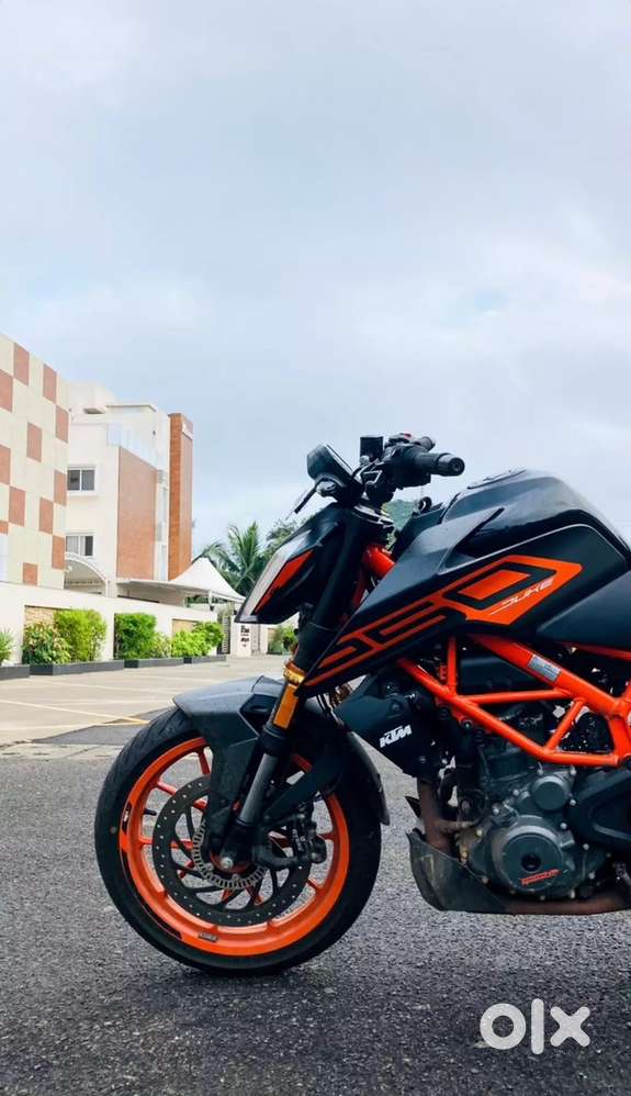 KTM duke 250