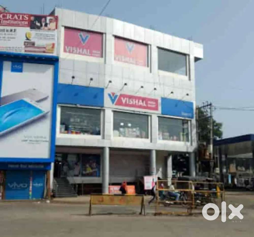 Job Available In शॉपिंग मॉल Need Girls And Boys' Fresher And Experienc