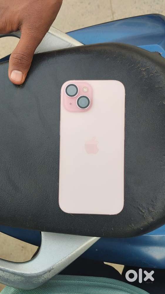 ‘I phone 15’ box available and cable