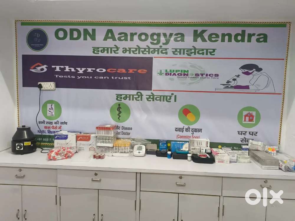 Female staff for blood collection