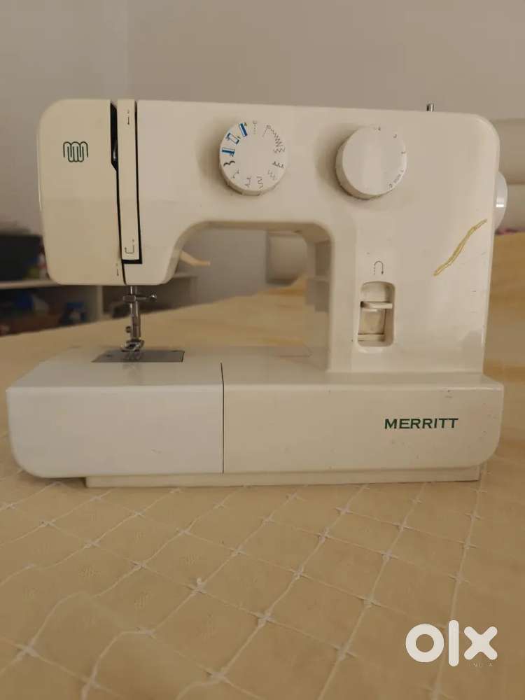 Sewing Machine Singer Merrit 1409