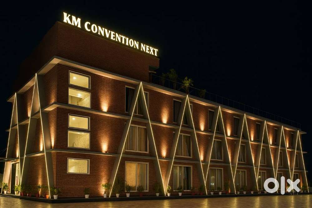 Looking for Smart, Presentable Receptionist for Hotel