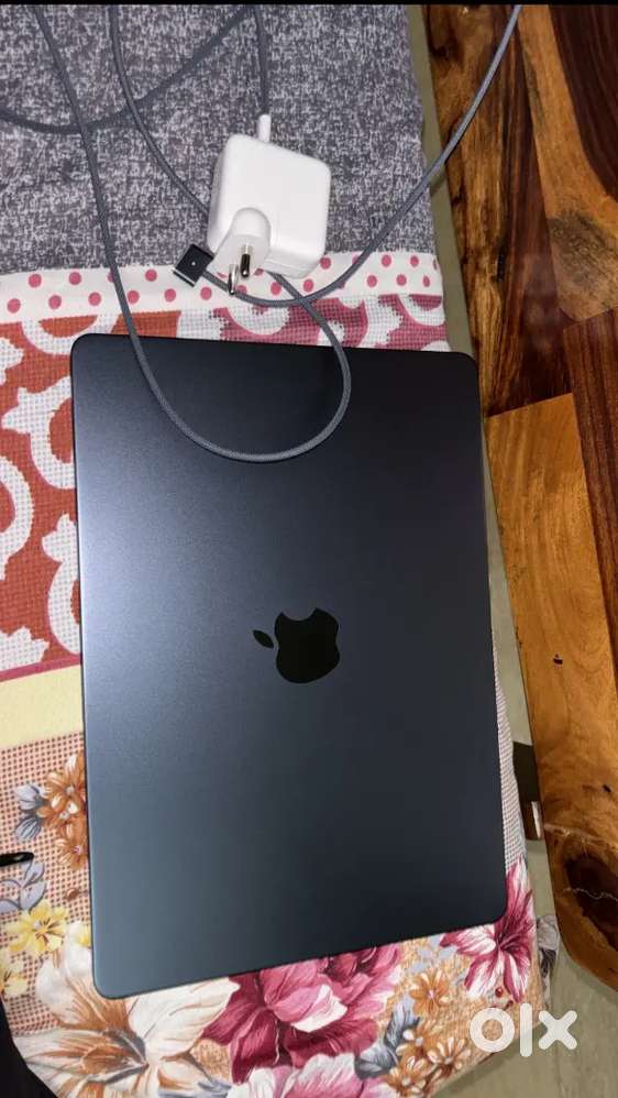 Macbook air m4 256gb