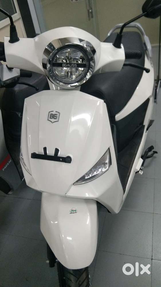 We are hiring salesman / marketing guy