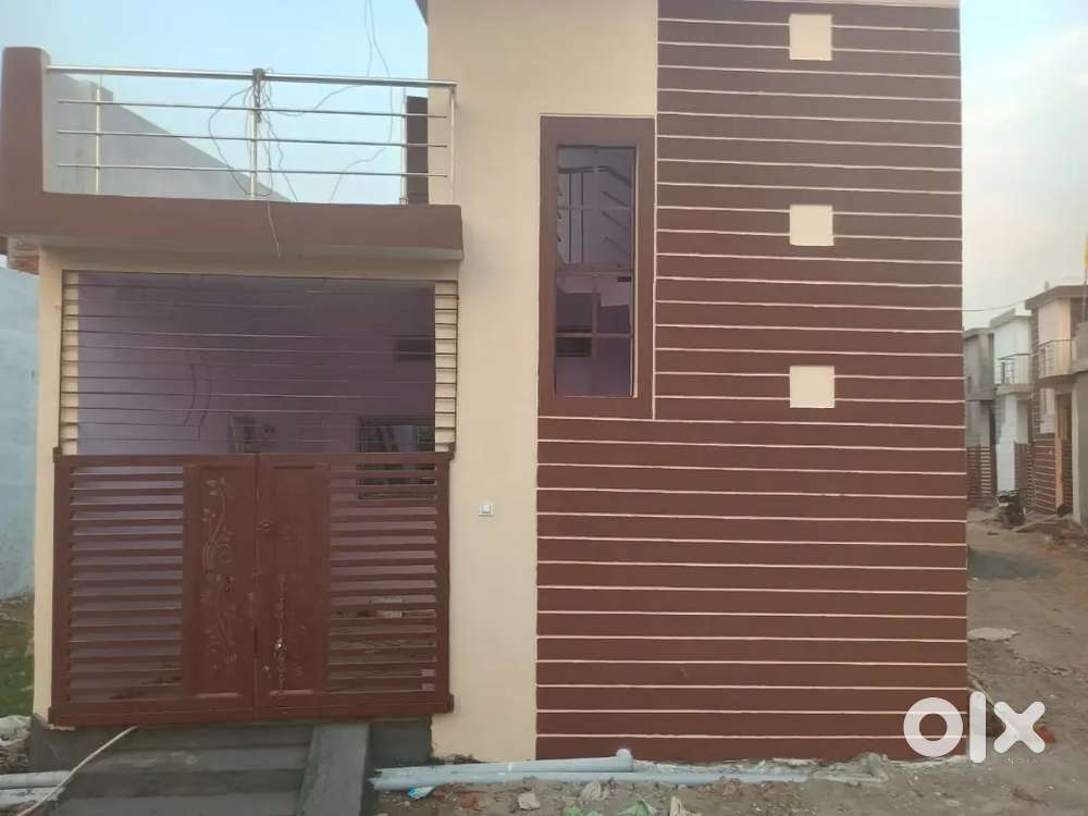 New made house and plot available in low price.