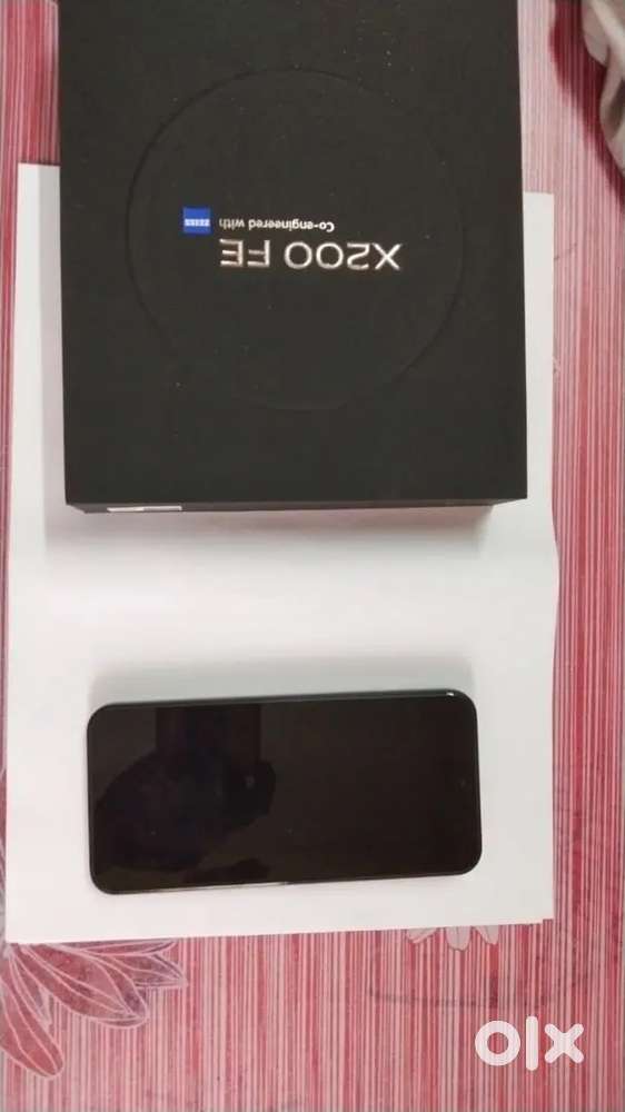 Vivo x200 fe 20 days old