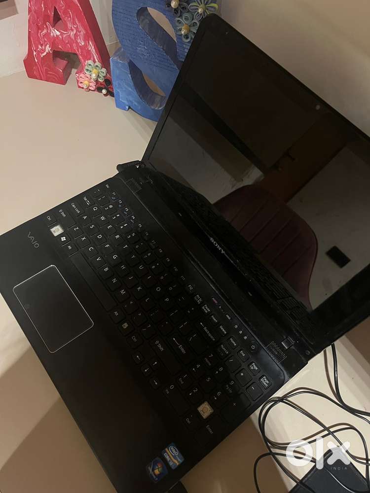 Sony Vaio Laptop – Reliable Performance  Windows 7  Great Condition